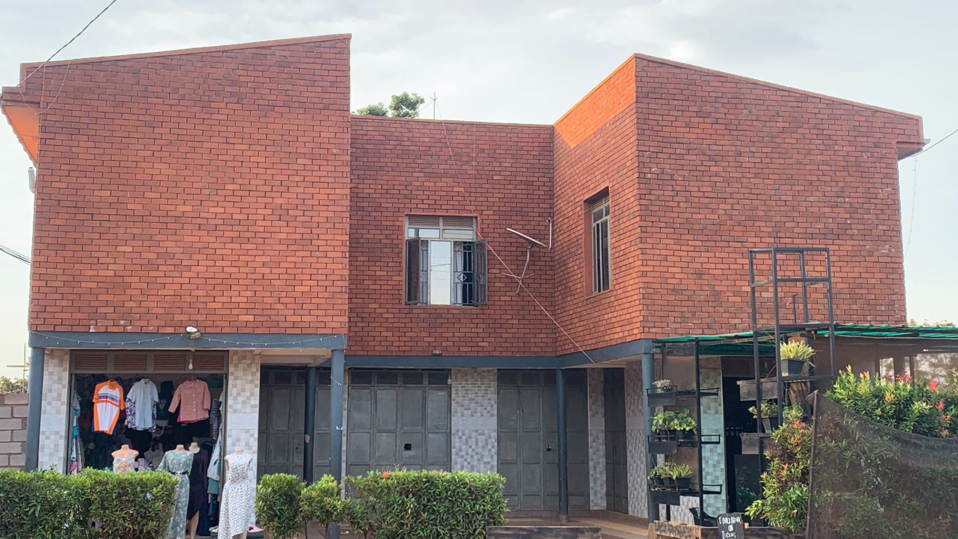 Shop for rent in Kitegombwa Kasangati